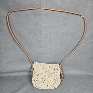 Universal thread goods company.Bag